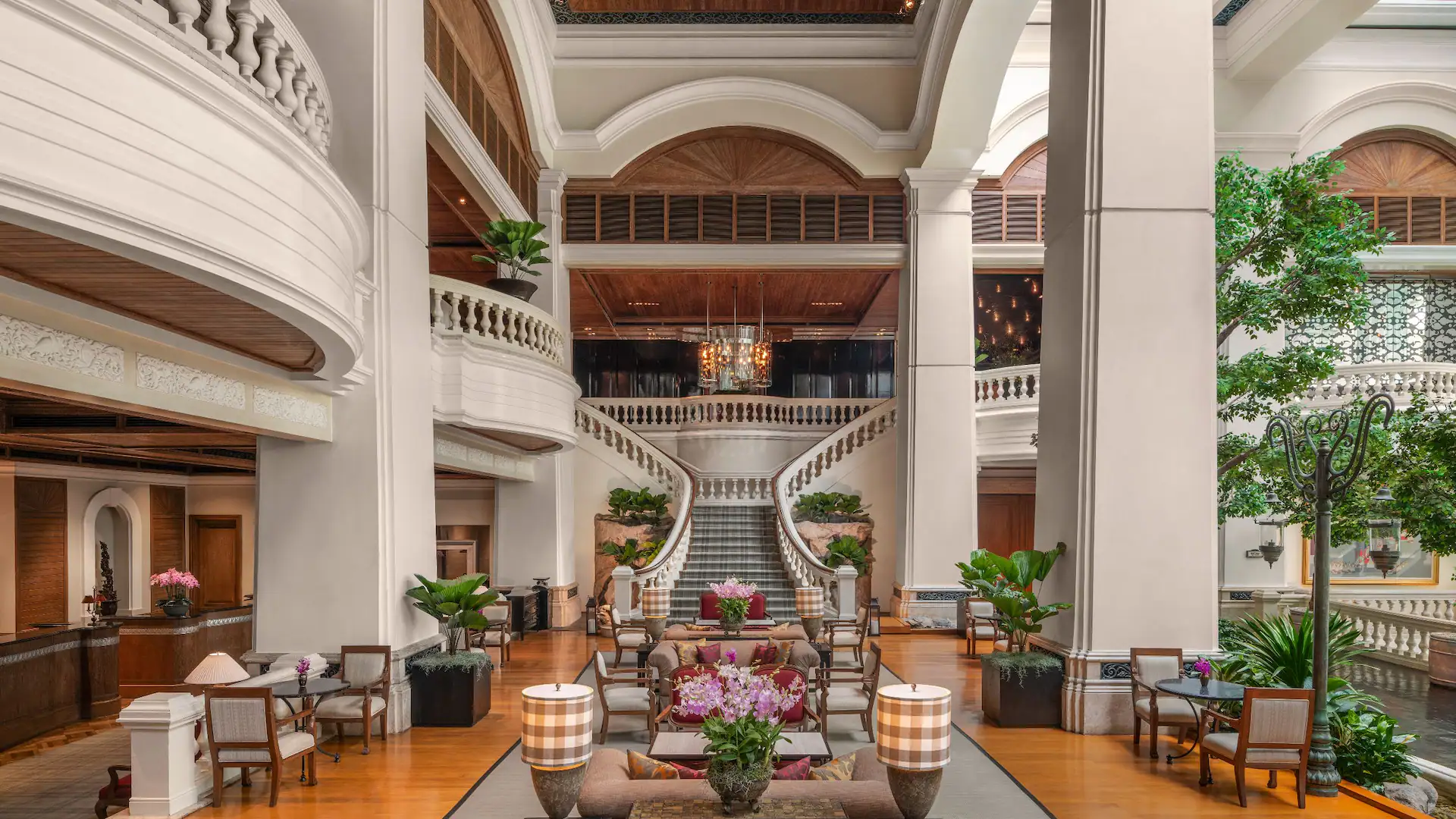 BANGH-P1457-Lobby-Seating-Area